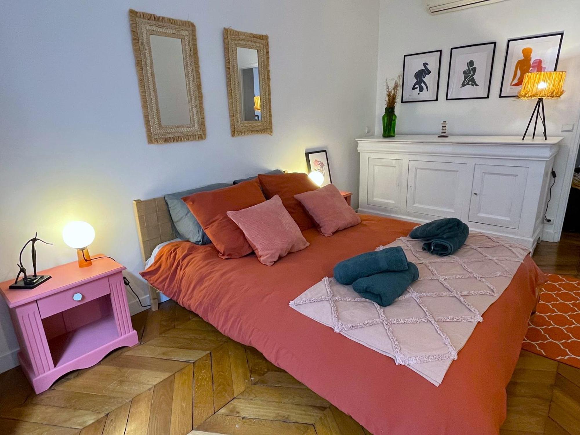 פריז Lovely Haussmannian Flat In Montparnasse מראה חיצוני תמונה